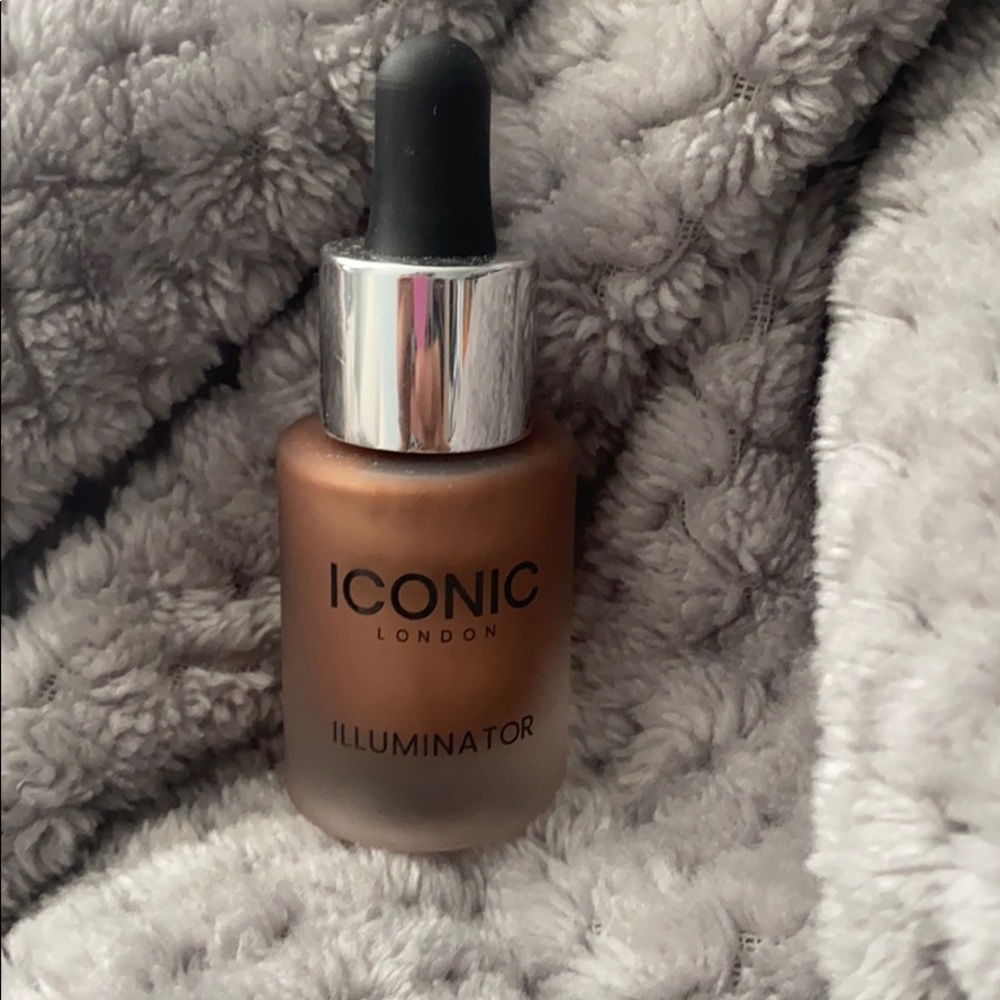 Iconic London Highlighter Makeup Drops